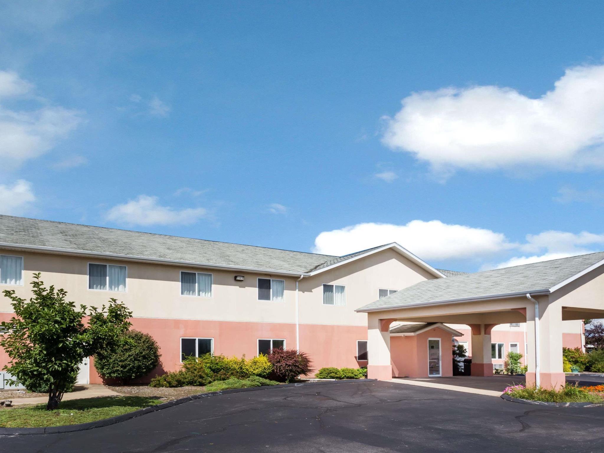 SureStay Plus Hotel by Best Western Bettendorf Exterior foto