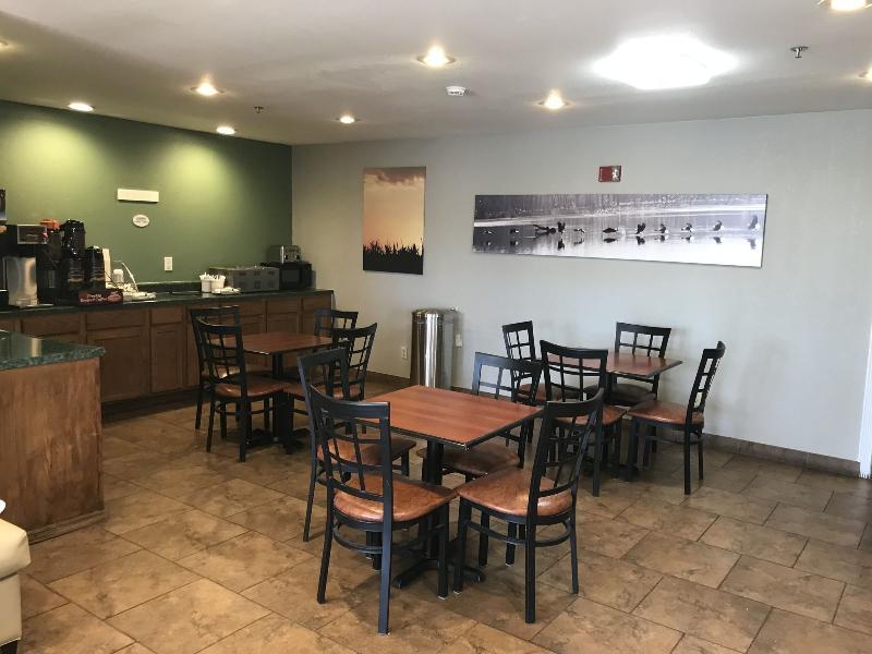 SureStay Plus Hotel by Best Western Bettendorf Exterior foto